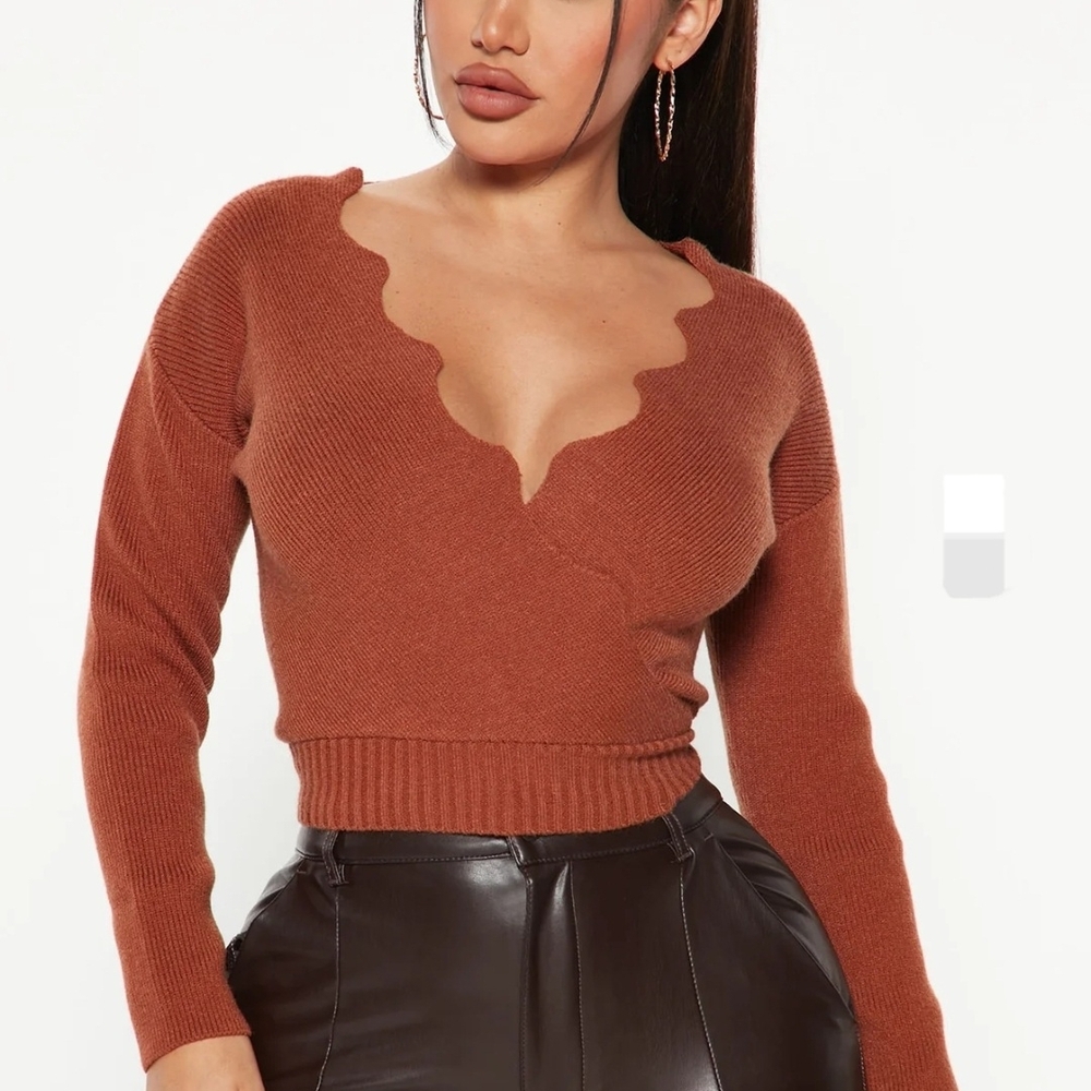 Rust Scalloped V-Neck Sweater